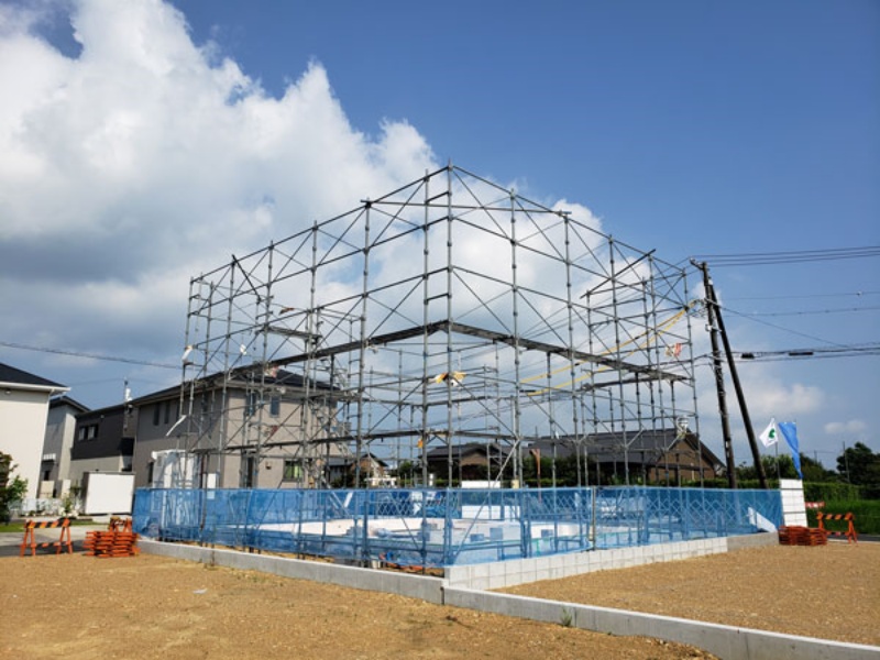 戸建住宅新築工事用先行足場